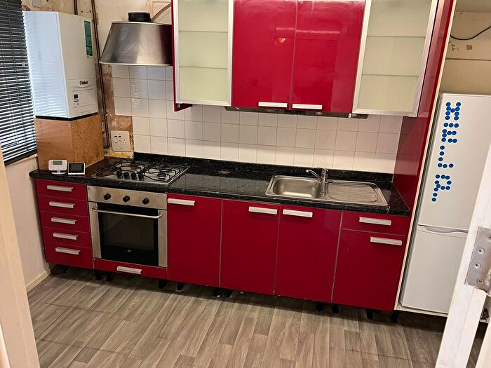 1 Bedroom Flat To Rent In Goldcrest Close, London, SE28