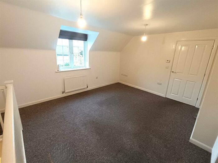 2 Bedroom Apartment To Rent In Chiltern Road, Little Stanion, Corby, NN18