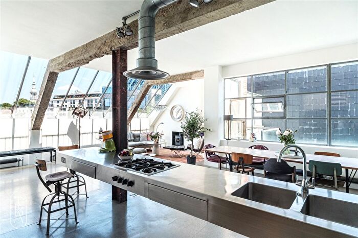 2 Bedroom Flat To Rent In New Inn Yard, London, EC2A