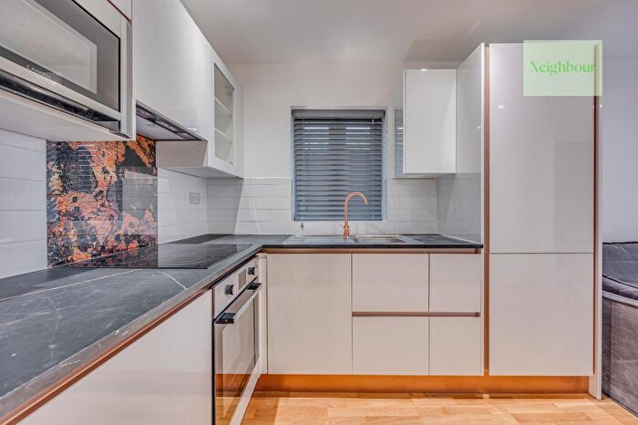 2 Bedroom Flat To Rent In London Road, Croydon, CR0