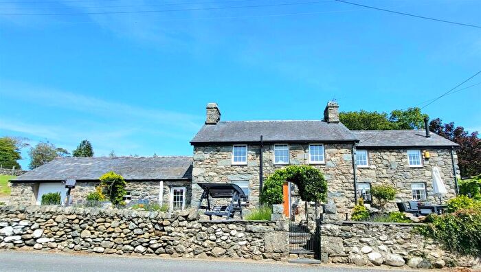 4 Bedroom Detached House For Sale In Tyn Y Coed, Dyffryn Ardudwy, LL44