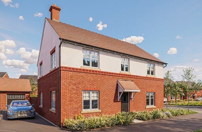 4 Bedroom Detached House For Sale In Waste Lane, Balsall Common, Coventry, CV7