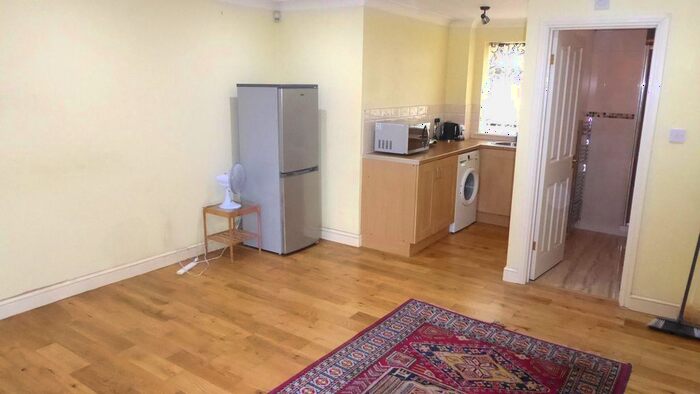 Studio To Rent In Brookmill Close, Watford, WD19