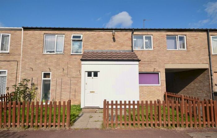4 Bedroom Terraced House To Rent In Lingfield Walk, Corby, NN18