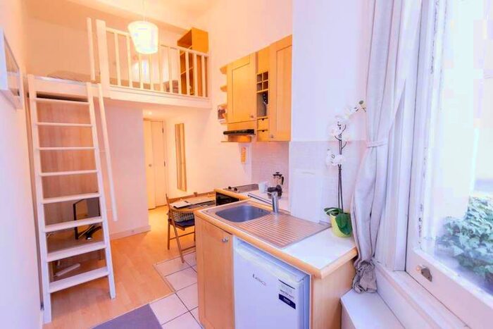 Flat To Rent In Penywern Road, Earls Court, London SW5
