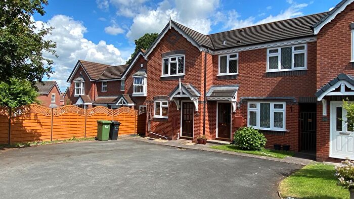 2 Bedroom End Terrace House For Sale In Bamburgh Crescent, Worcester, WR4
