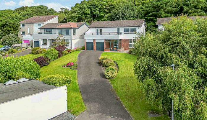 4 Bedroom Detached House For Sale In West Harbour Road, Charlestown, KY11