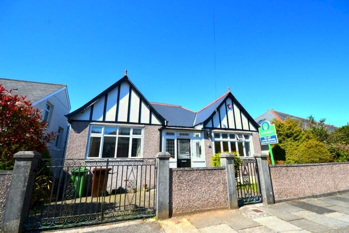 4 Bedroom Bungalow To Rent In Brean Down Road, Plymouth, Devon, PL3