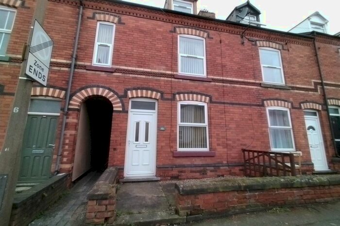 3 Bedroom Terraced House To Rent In City Road, Beeston, Nottingham NG9