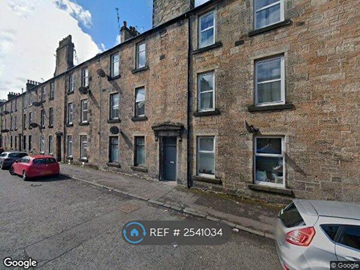 2 Bedroom Flat To Rent In Bruce Street, Stirling, FK8