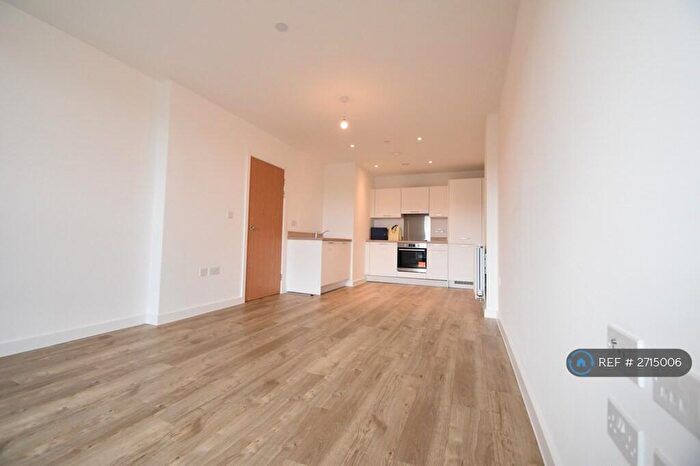 1 Bedroom Flat To Rent In Picture House, Redhill, RH1