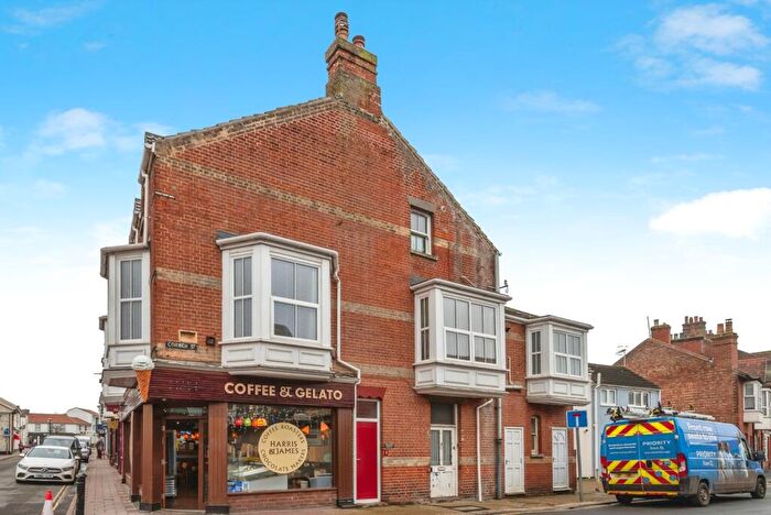 3 Bedroom Flat For Sale In Corner Street, Cromer, Norfolk, NR27