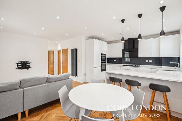 2 Bedroom Flat To Rent In Horn Lane, London, W3