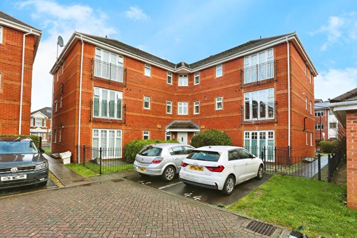 1 Bedroom Flat For Sale In Benny Hill Close, Eastleigh, SO50