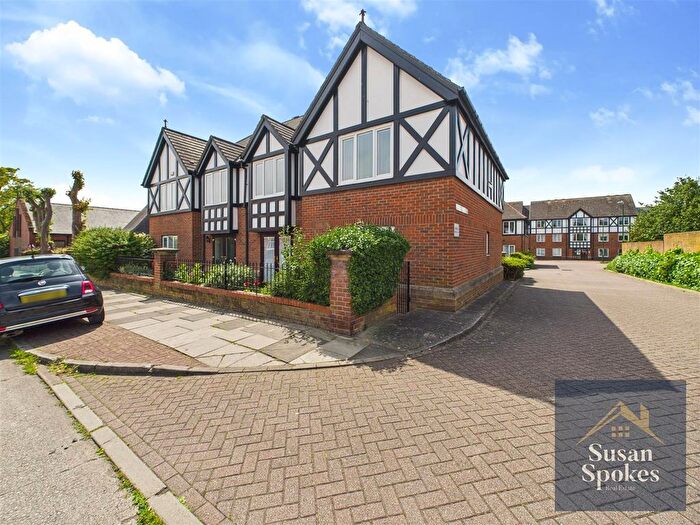 2 Bedroom Flat For Sale In Selwood Court, South Shields, NE34