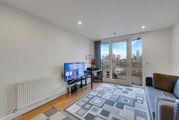 2 Bedroom Flat For Sale In Celestial House, , Celestial House, Cordelia Street, London, E14