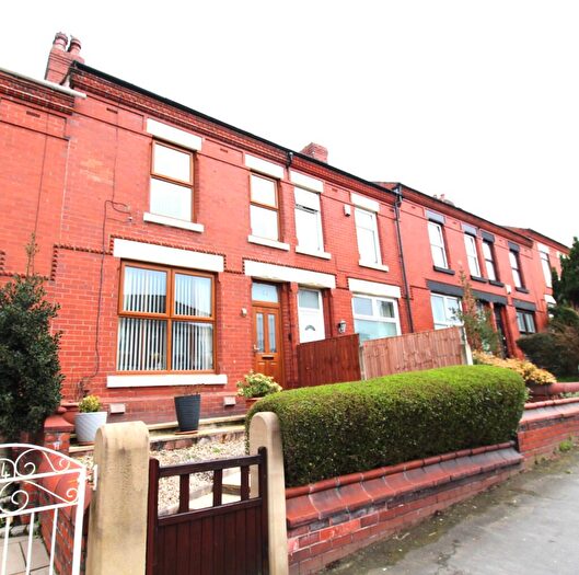 2 Bedroom Terraced House For Sale In School Lane, Leyland, Lancashire, PR25