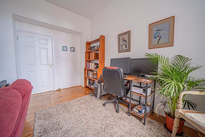 2 Bedroom Apartment For Sale In Tredington Park, Hatton Park, CV35