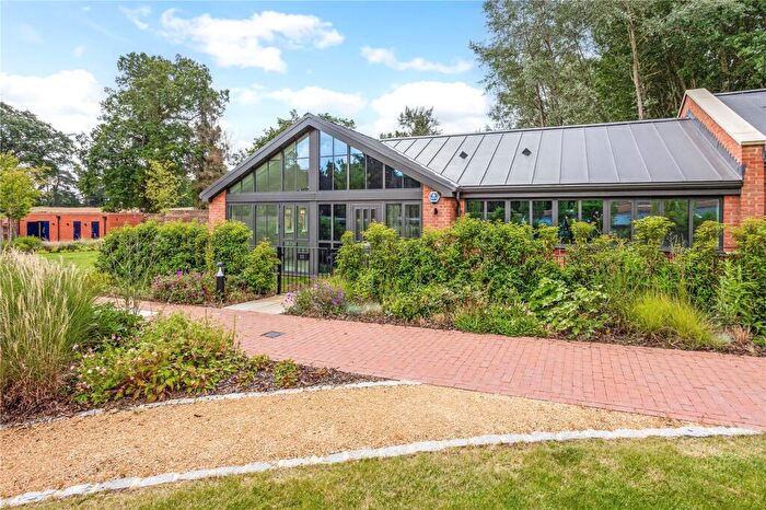 2 Bedroom Bungalow For Sale In Linnet Drive, Ascot, Berkshire, SL5