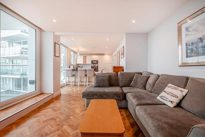 2 Bedroom Flat For Sale In Admirals Walk, West Cliff Road, Bournemouth, Dorset, BH2