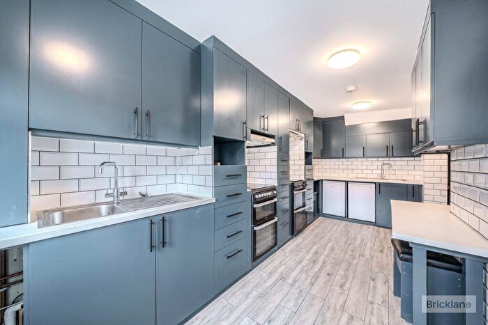 3 Bedroom Apartment To Rent In Gadshill Road, Eastville, BS5