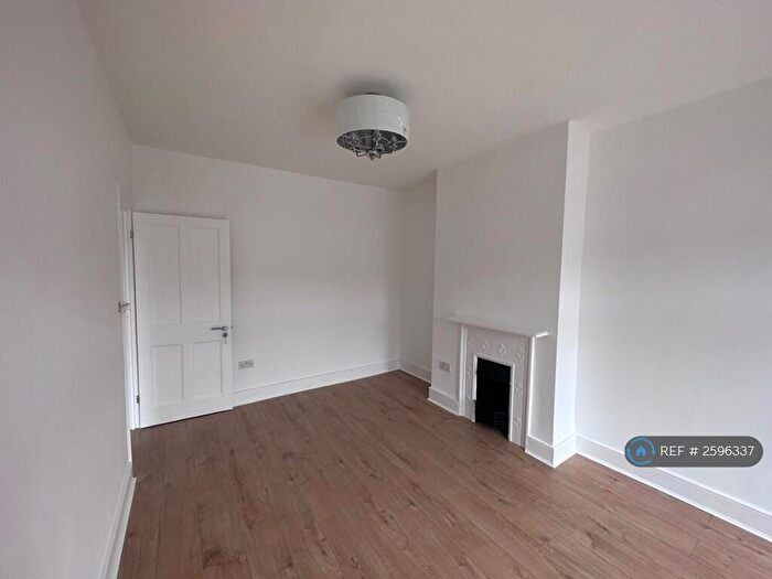 4 Bedroom Terraced House To Rent In Cobham Road, Ilford, IG3