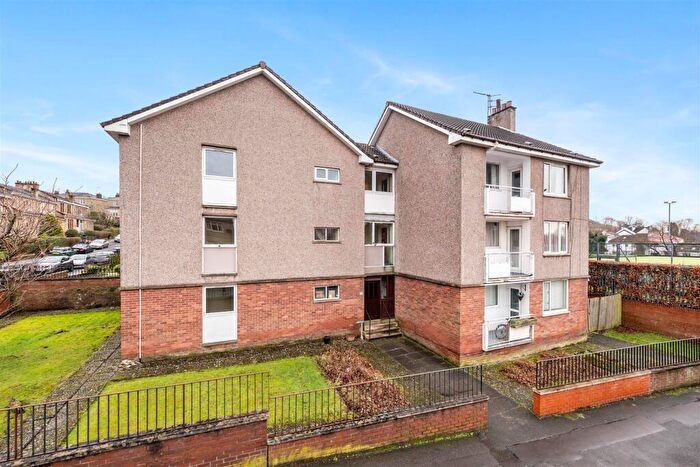 2 Bedroom Flat For Sale In / Helensburgh Drive, Jordanhill, G13