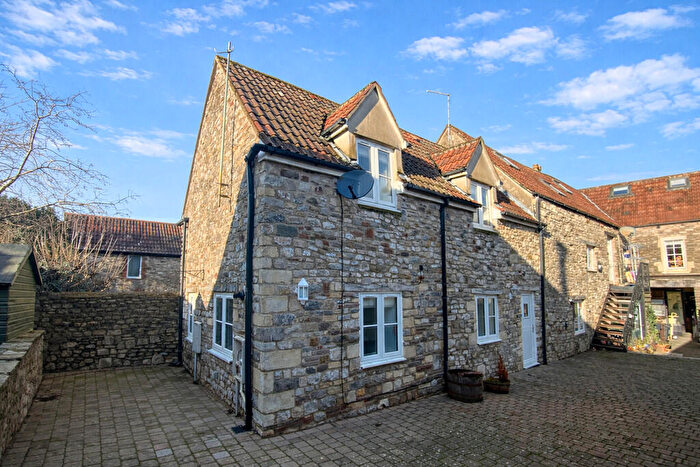 2 Bedroom Cottage For Sale In Broad Street, Chipping Sodbury, BS37