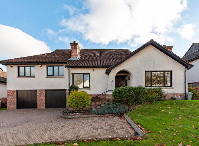 4 Bedroom Detached House For Sale In New Line, Belfast, BT16