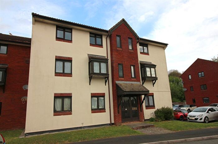 2 Bedroom Flat For Sale In Finch Close, Plymouth, PL3