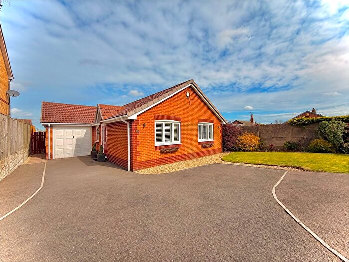3 Bedroom Detached Bungalow To Rent In Burton Rise, Nottingham, NG17
