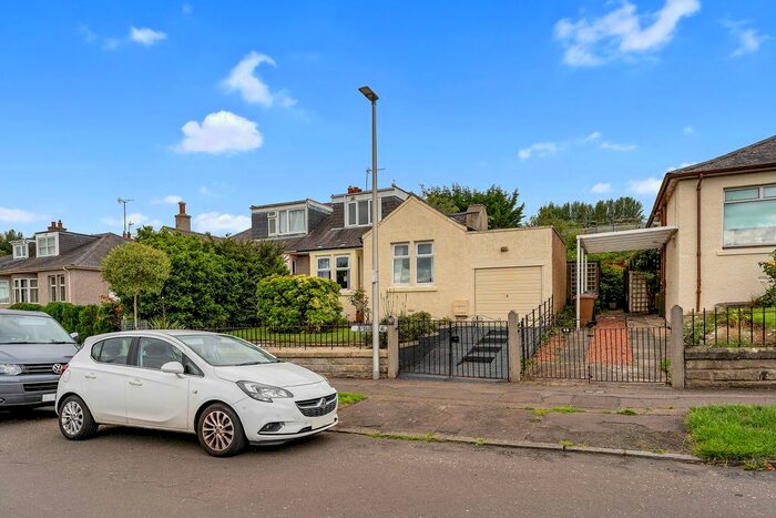 4 Bedroom Terraced Bungalow To Rent In Paisley Avenue, Willowbrae, Edinburgh, EH8