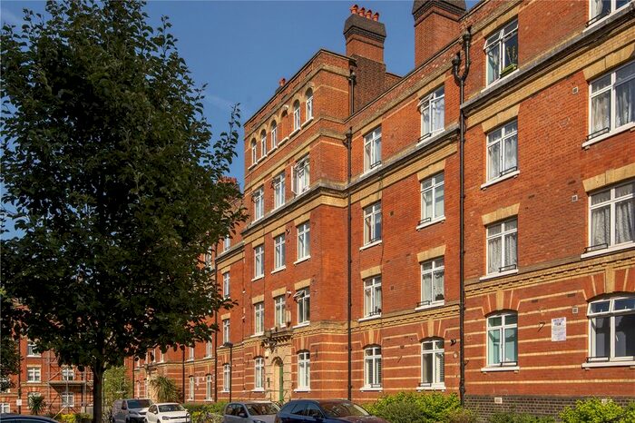 1 Bedroom Flat To Rent In Block H, Peabody Estate, Rosendale Road, London, SE24