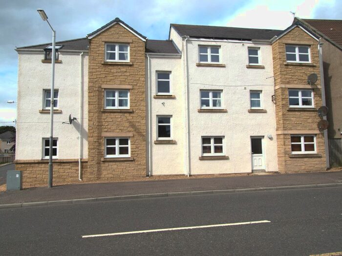 2 Bedroom Flat To Rent In Oakfield Court, Kelty, Dunfermline, KY4