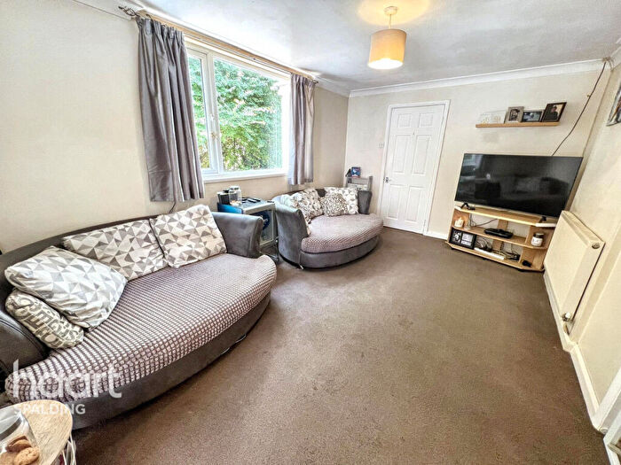 2 Bedroom Bungalow For Sale In Drove Road, Shepeau Stow, PE12