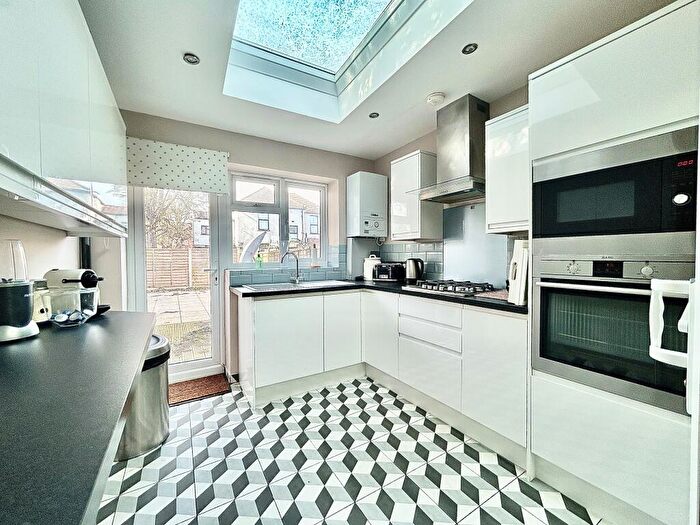 2 Bedroom House To Rent In Norfolk Road, Seven Kings, IG3