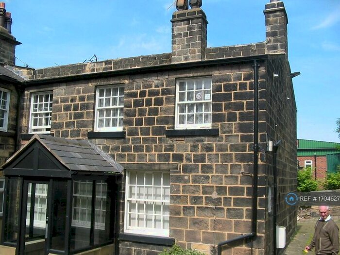 1 Bedroom Flat To Rent In Commercial Road, Leeds, LS5