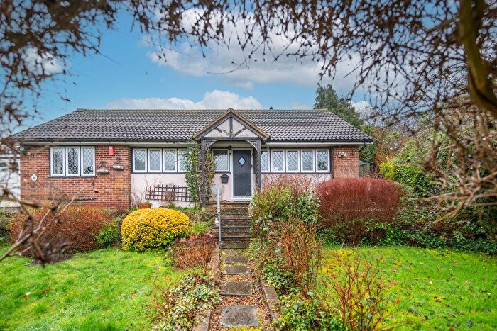 2 Bedroom Detached Bungalow For Sale In Sunny Rise, Chaldon, CR3