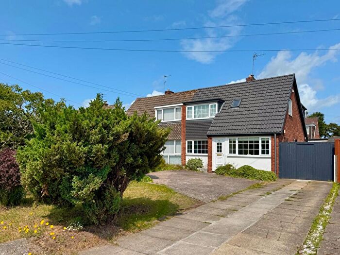 3 Bedroom Semi-Detached House For Sale In Beechwood Drive, Formby, Liverpool, L37