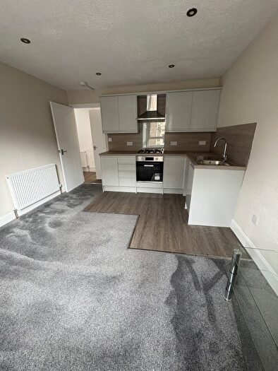 2 Bedroom Flat To Rent In Rosefield Street, Dundee, DD1