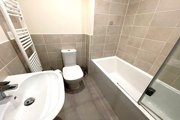 3 Bedroom Terraced House For Sale In Townfield Place, Chelford, Macclesfield, SK11