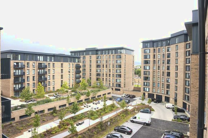 2 Bedroom Apartment To Rent In Lexington Gardens, Birmingham, B15