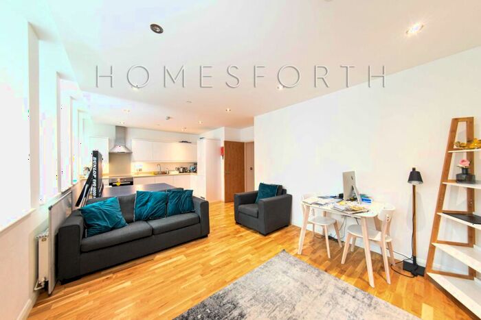 2 Bedroom Apartment To Rent In Emerald House, Lansdowne Road, Croydon, CR0