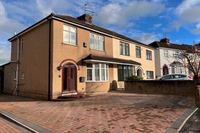 3 Bedroom Property To Rent In Chesterfield Road, Bristol, BS16