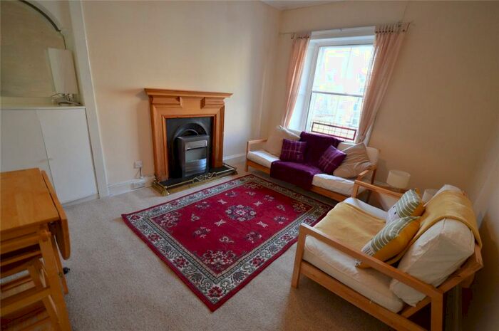 2 Bedroom Flat To Rent In Rose Street, Edinburgh, EH2
