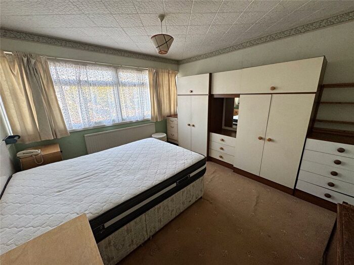 3 Bedroom End Terrace House For Sale In Sumburgh Croft, Birmingham, West Midlands, B35
