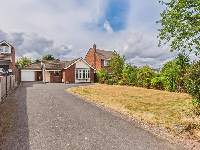 2 Bedroom Detached Bungalow For Sale In Whitemoors Road, Stoke Golding, CV13