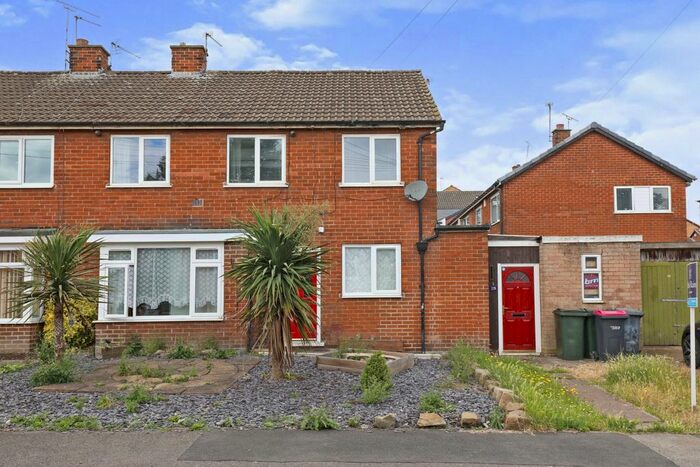 2 Bedroom Flat To Rent In St. Withold Avenue, Thurcroft, Rotherham, South Yorkshire, S66