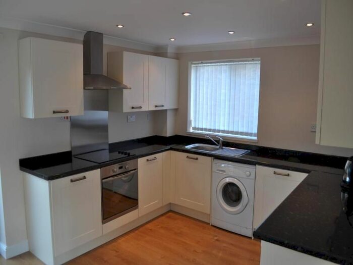 3 Bedroom Semi-Detached House To Rent In Princes Square, Thornaby, Stockton-On-Tees, Cleveland, TS17