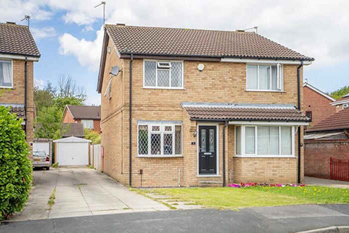 2 Bedroom Semi-detached House For Sale In Greensborough Avenue, York, YO26